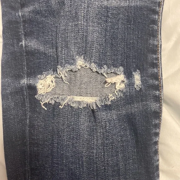 American Eagle Jeans - Picture 3 of 4